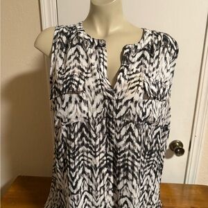 a.n.a Black & White Sleeveless Notch-Neck Tank with Abstract Print